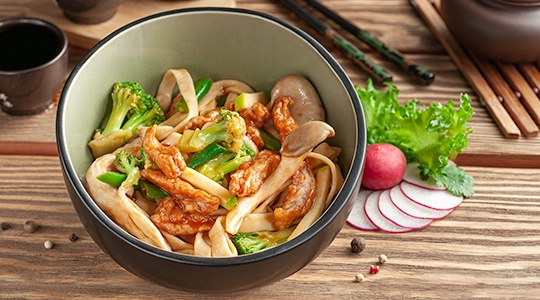 Доставка горячей еды на дом и в офис